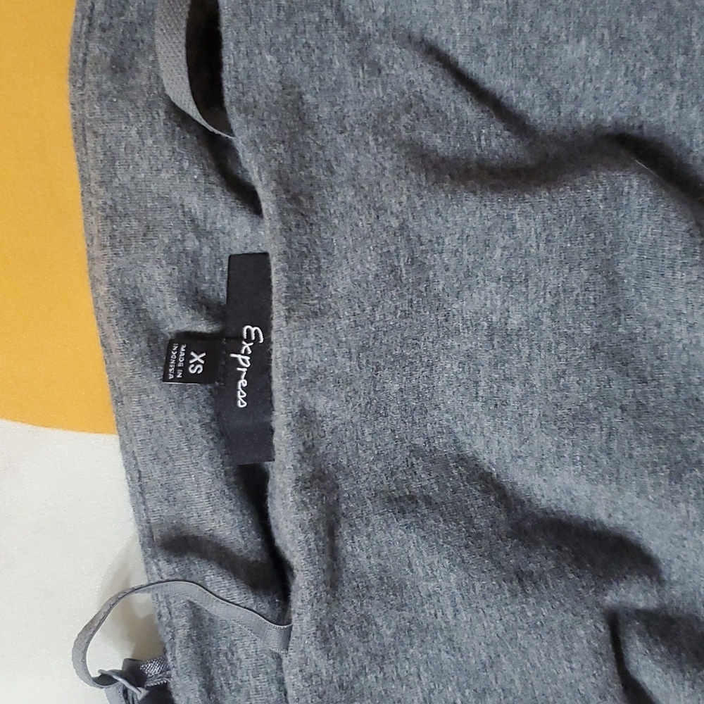 Express Gray Embellished Cami Tank Top XS - Picture 5 of 7
